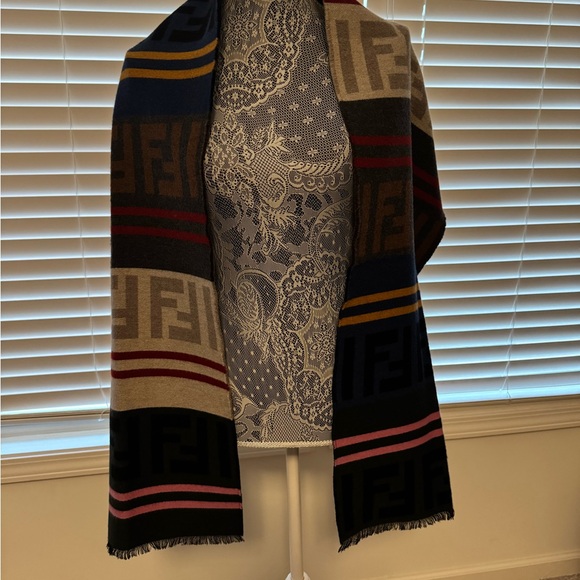 Fendi Multicolor Scarf - Picture 8 of 13